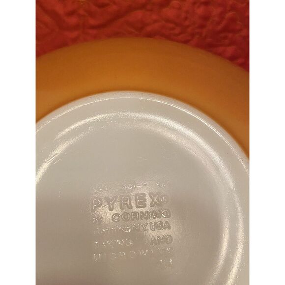 1960's Pyrex Cinderella Mixing Bowl 4Qt, 2.5Qt & 1.5Qt Old Orchard 3-piece Set. - Picture 13 of 16